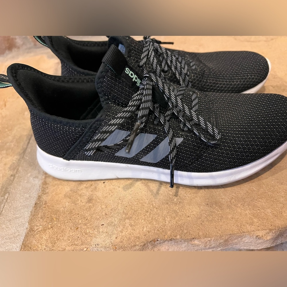 Adidas Cloudform Comfort sneakers